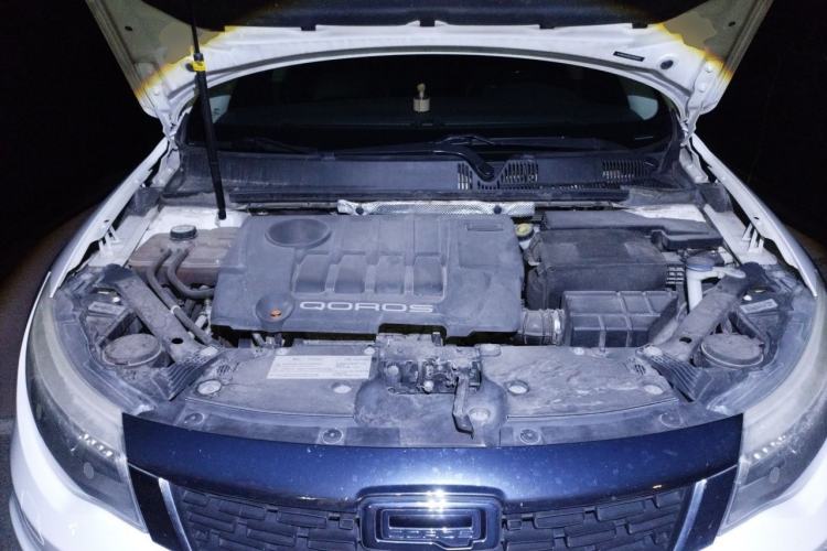 Used Qoros 3 2017 Urban SUV 1.6T Automatic ZhiZhen Model Engine Bay
