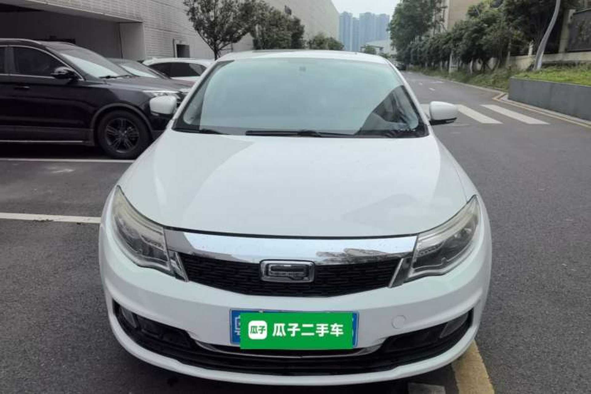 Used Qoros 3 2017 Sedan 1.6L Automatic Zhiyue Model Front