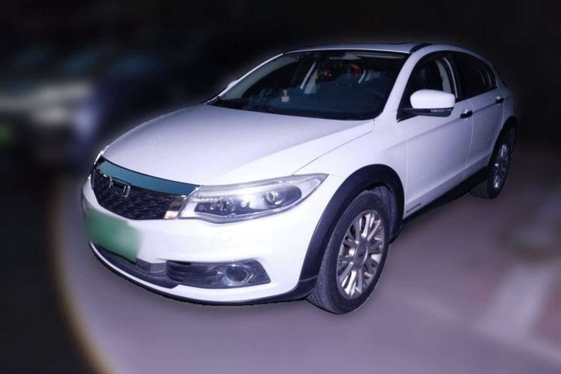 Used Qoros 3 2017 Urban SUV 1.6T Automatic ZhiZhen Model Front Left 45 Deg