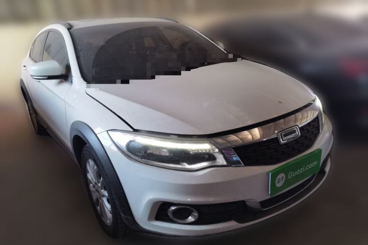 Used Qoros 3 2017 Urban SUV 1.6T Automatic Zhiyue Model Front Right 45 Deg