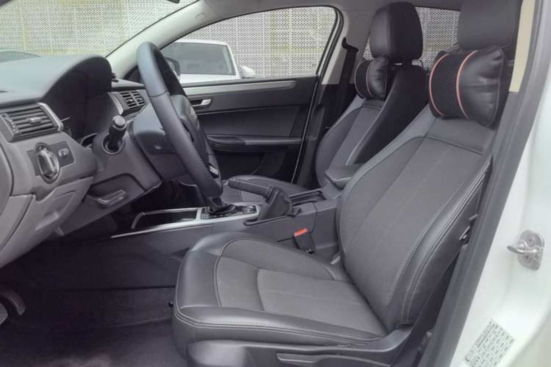 Used Qoros 3 2017 Sedan 1.6L Automatic Zhiyue Model Left Front Seat