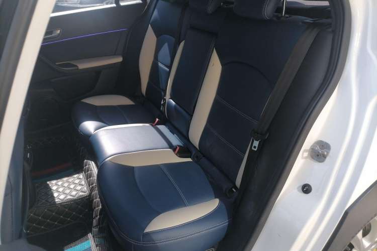 Used Qoros 3 2017 Urban SUV 1.6T Automatic Zhiyue Model Left Rear Seat