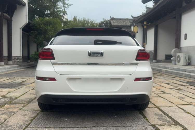 Used Qoros 3 2017 Hatchback 1.6L Automatic Zhiyue Model Rear