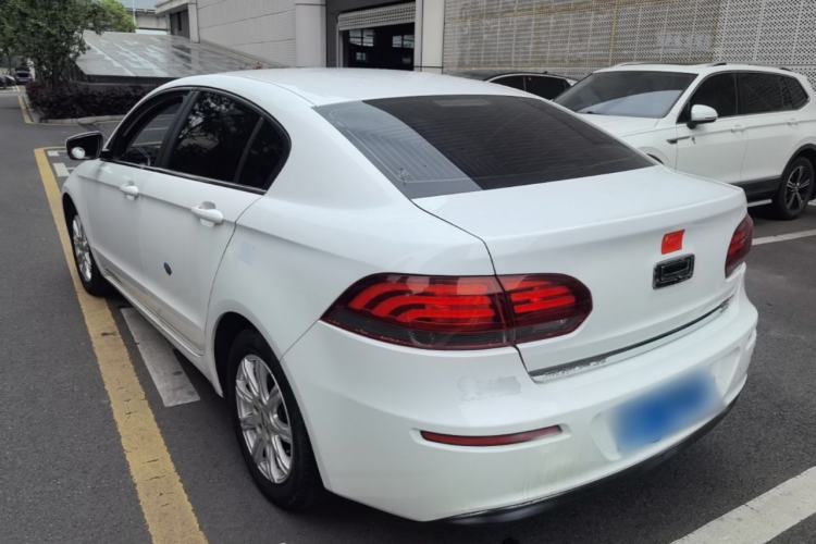 Used Qoros 3 2017 Sedan 1.6L Automatic Zhiyue Model Rear Left 45 Deg