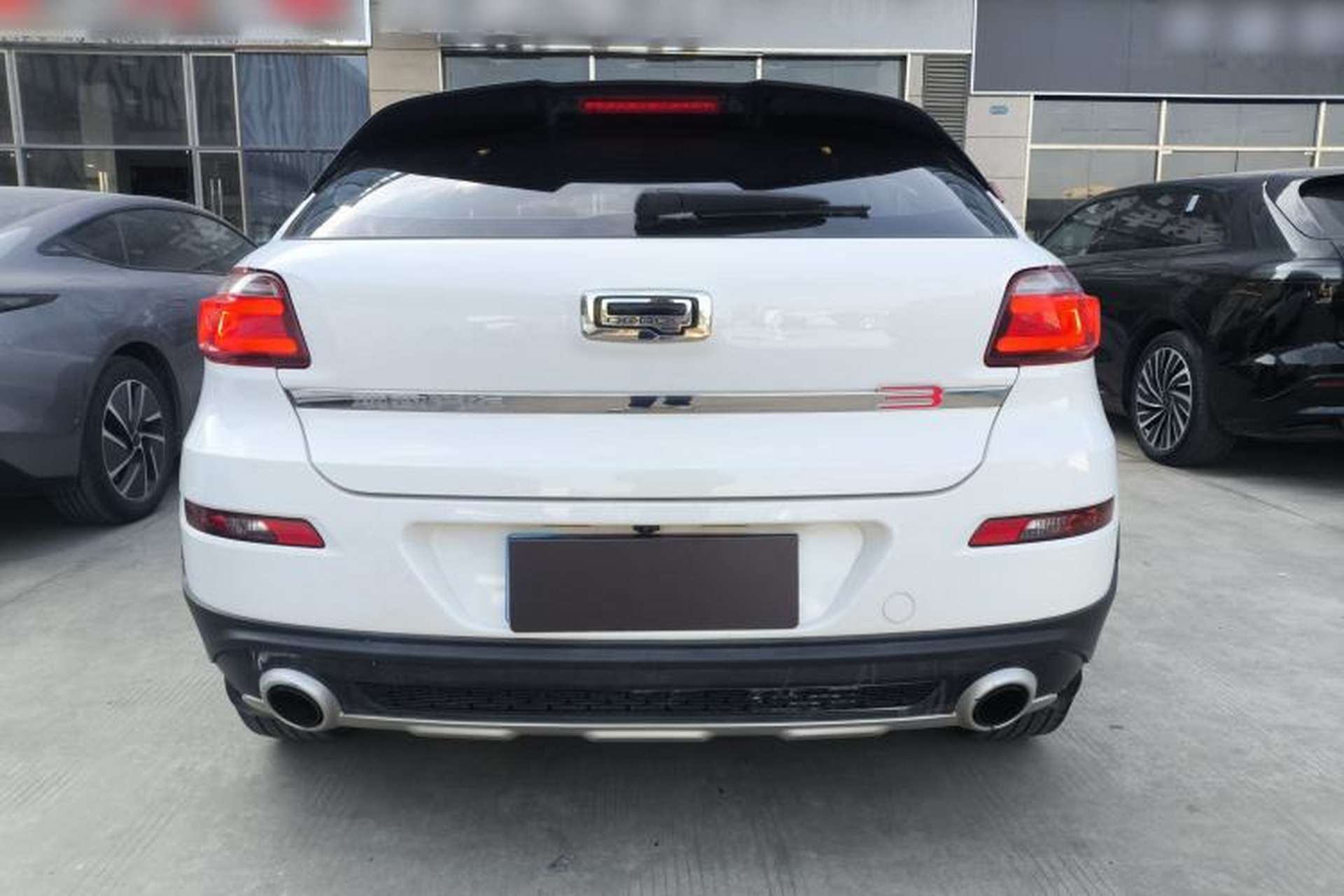 Used Qoros 3 2017 Urban SUV 1.6T Automatic Zhiyue Model Rear