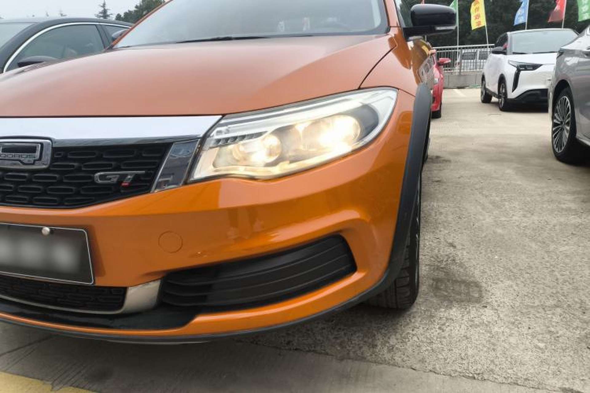 Used Qoros 3 2017 GT 1.6T Manual Enjoyment Model Left Front Headlight