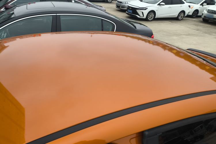 Used Qoros 3 2017 GT 1.6T Manual Enjoyment Model Roof