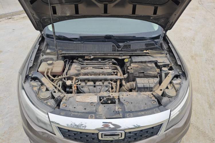 Used Qoros 3 2018 Sedan 1.6L Automatic Leading Model Engine Bay