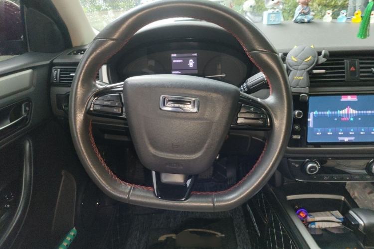 Used Qoros 3 2018 Hatchback 1.6L Automatic Prestige Model Steering Wheel