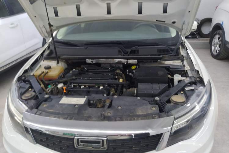 Used Qoros 3 2018 Sedan 1.6L Automatic Leading Model Engine Bay