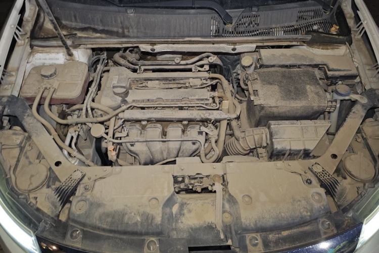 Used Qoros 3 2018 Sedan 1.6L Automatic Leading Model Engine Bay