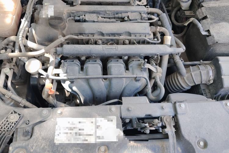 Used Qoros 3 2018 Sedan 1.6L Automatic Leading Model Engine Bay