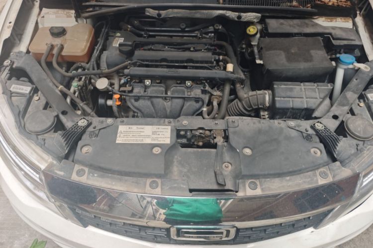 Used Qoros 3 2018 Sedan 1.6L Automatic Leading Model Engine Bay