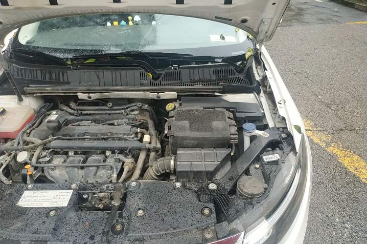 Used Qoros 3 2018 Sedan 1.6L Automatic Leading Model Engine Bay Left
