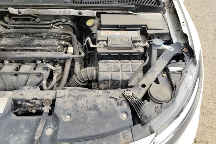 Used Qoros 3 2018 Sedan 1.6L Automatic Leading Model Engine Bay Left