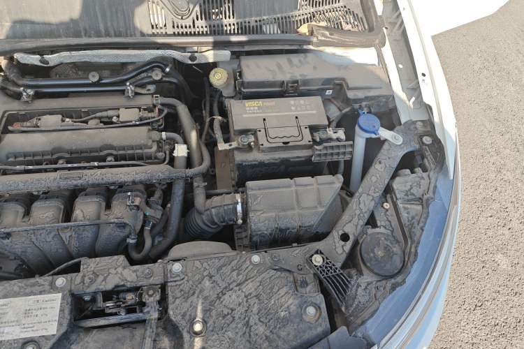 Used Qoros 3 2018 Sedan 1.6L Automatic Leading Model Engine Bay Left