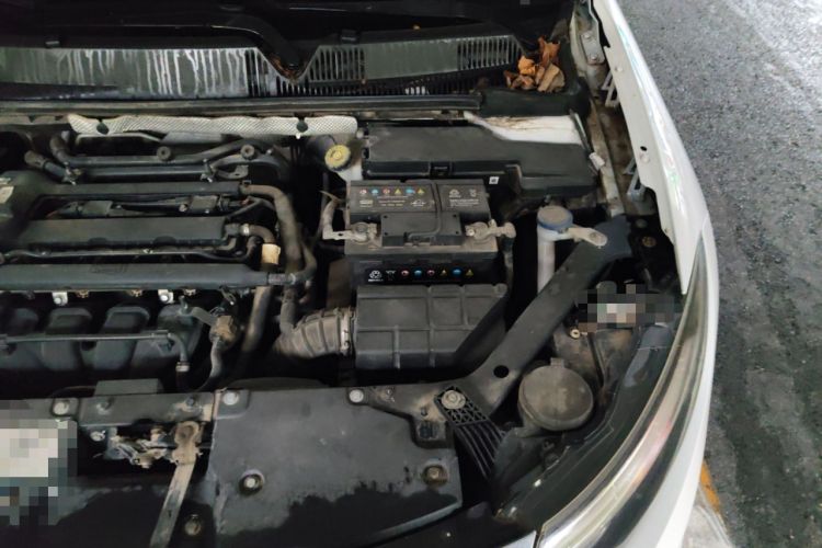 Used Qoros 3 2018 Sedan 1.6L Automatic Leading Model Engine Bay Left