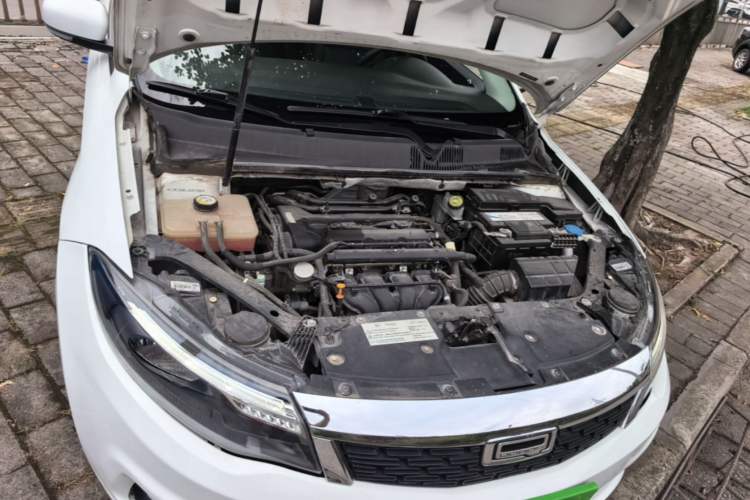 Used Qoros 3 2018 Sedan 1.6L Automatic Leading Model Engine Bay