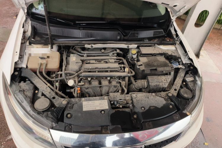 Used Qoros 3 2018 Sedan 1.6L Automatic Leading Model Engine Bay