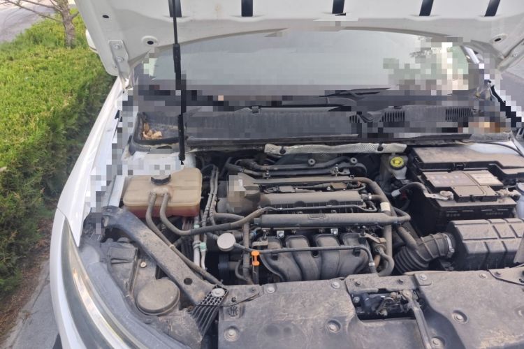 Used Qoros 3 2018 Sedan 1.6L Automatic Leading Model Engine Bay Right