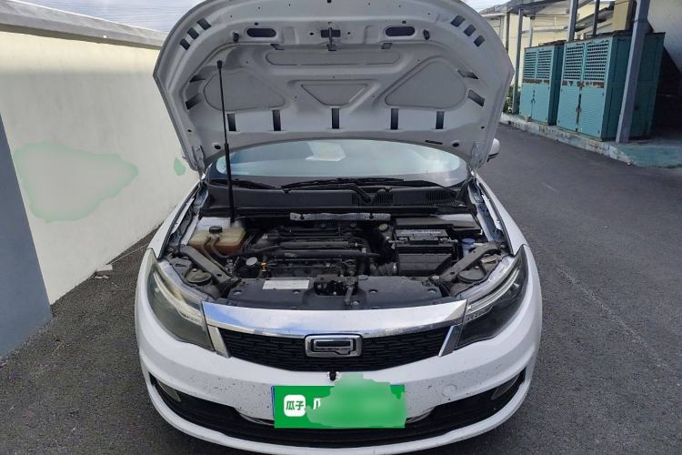 Used Qoros 3 2018 Sedan 1.6L Automatic Leading Model Engine Bay