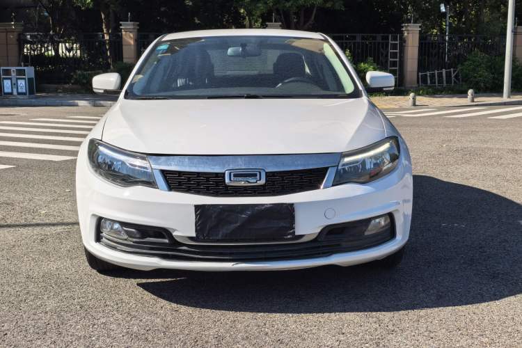 Used Qoros 3 2018 Sedan 1.6L Automatic Leading Model Exterior 1