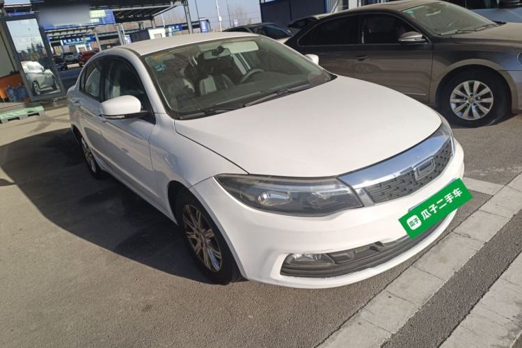 Used Qoros 3 2018 Sedan 1.6L Automatic Leading Model Exterior 2