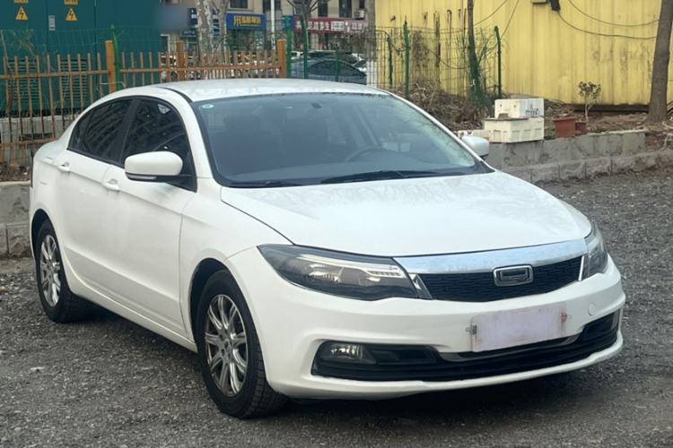 Used Qoros 3 2018 Sedan 1.6L Automatic Leading Model Exterior 2