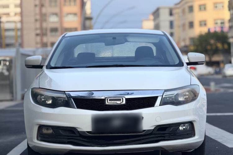 Used Qoros 3 2018 Sedan 1.6L Automatic Leading Model Exterior 3