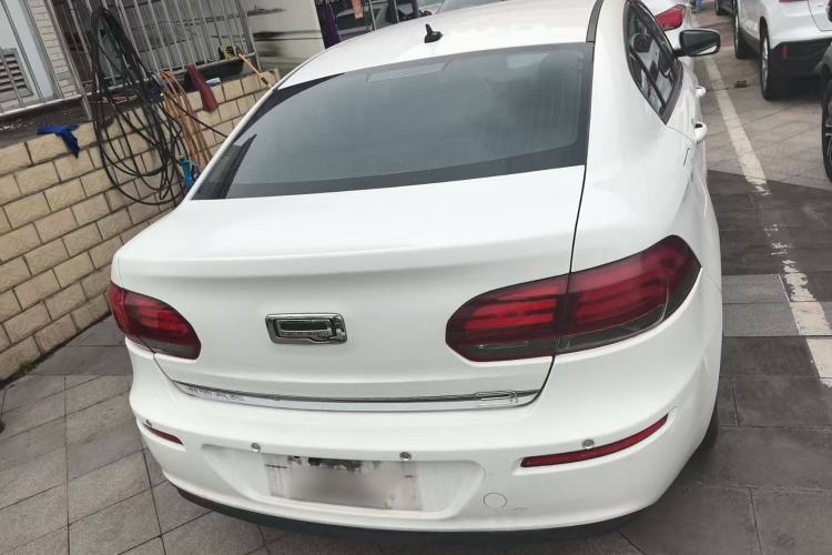 Used Qoros 3 2018 Sedan 1.6L Automatic Leading Model Exterior 4