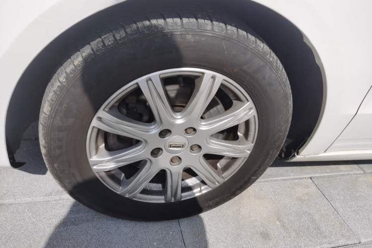 Used Qoros 3 2018 Sedan 1.6L Automatic Leading Model Exterior 4