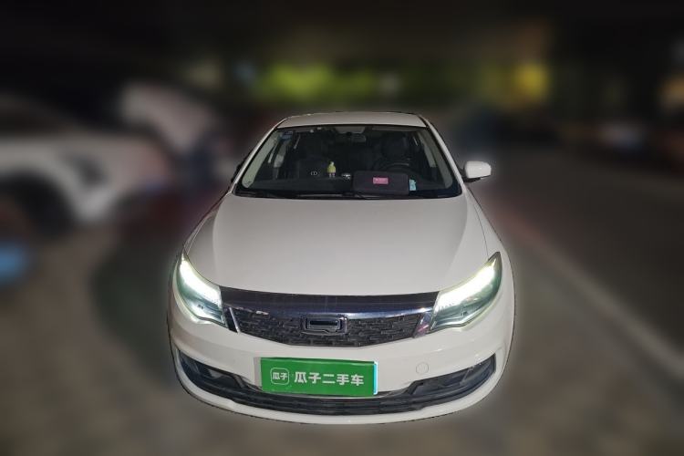 Used Qoros 3 2018 Sedan 1.6L Automatic Leading Model Front