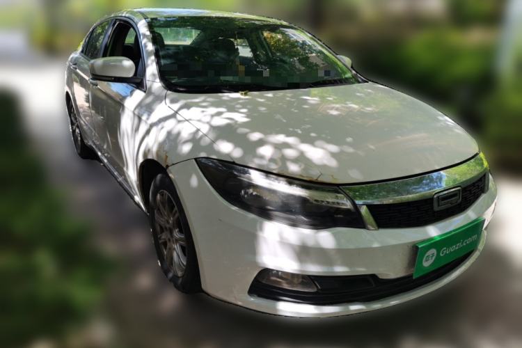 Used Qoros 3 2018 Sedan 1.6L Automatic Leading Model Front Right 45 Deg