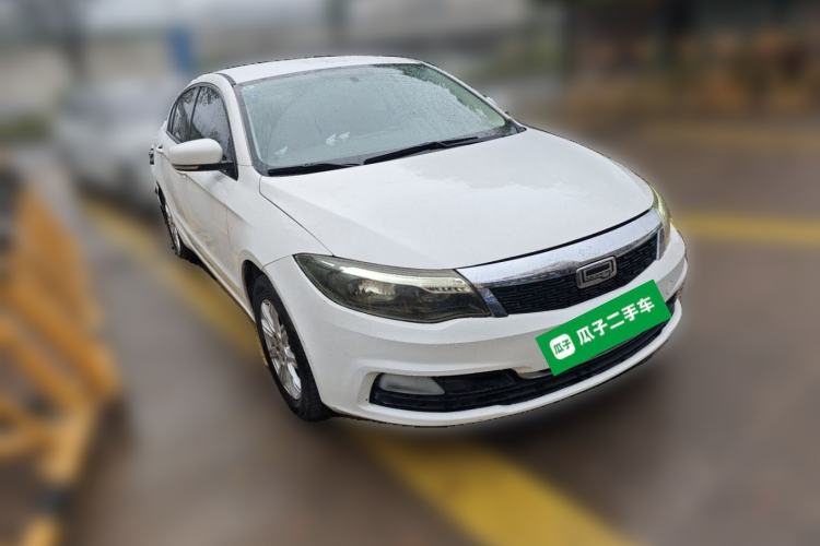 Used Qoros 3 2018 Sedan 1.6L Automatic Leading Model Front Right 45 Deg