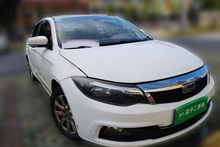 Used Qoros 3 2018 Sedan 1.6L Automatic Leading Model Front Right 45 Deg