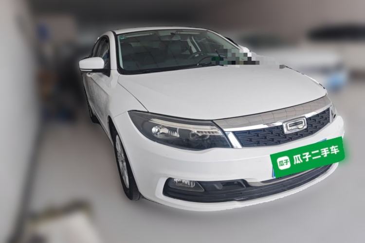 Used Qoros 3 2018 Sedan 1.6L Automatic Leading Model Front Right 45 Deg