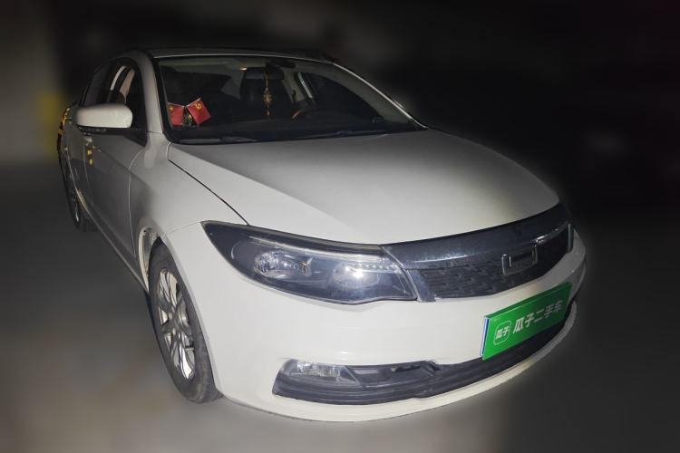 Used Qoros 3 2018 Sedan 1.6L Automatic Leading Model Front Right 45 Deg