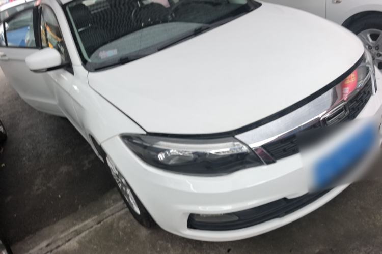 Used Qoros 3 2018 Sedan 1.6L Automatic Leading Model Front Right 45 Deg