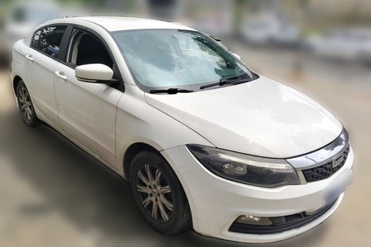 Used Qoros 3 2018 Sedan 1.6L Automatic Leading Model Front Right 45 Deg