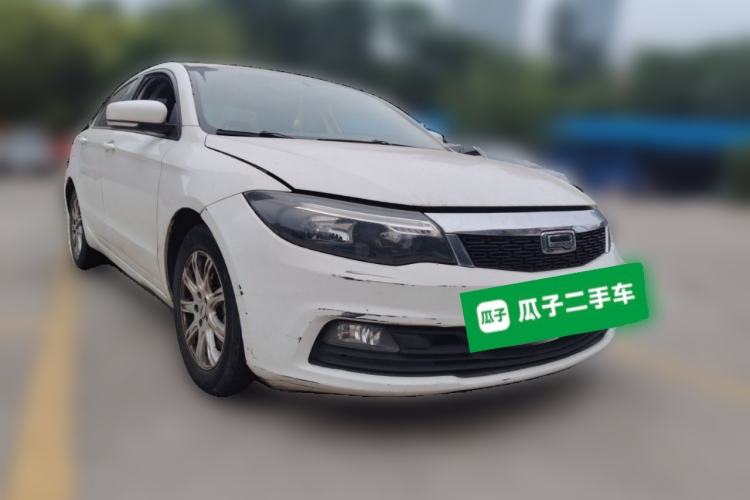 Used Qoros 3 2018 Sedan 1.6L Automatic Leading Model Front Right 45 Deg