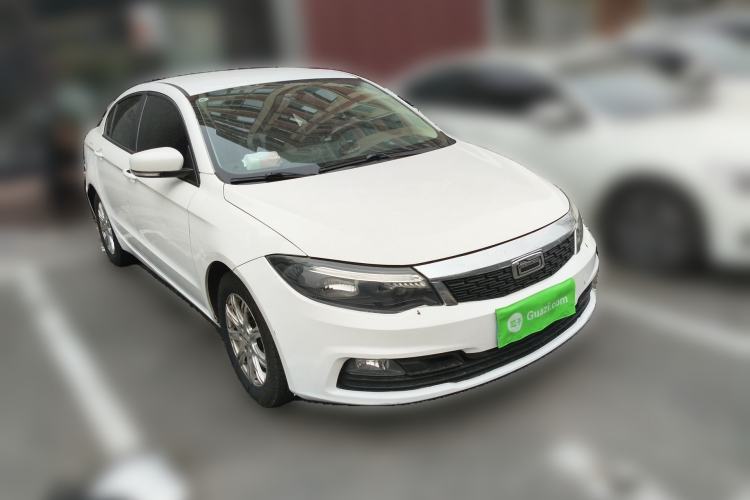 Used Qoros 3 2018 Sedan 1.6L Automatic Leading Model Front Right 45 Deg