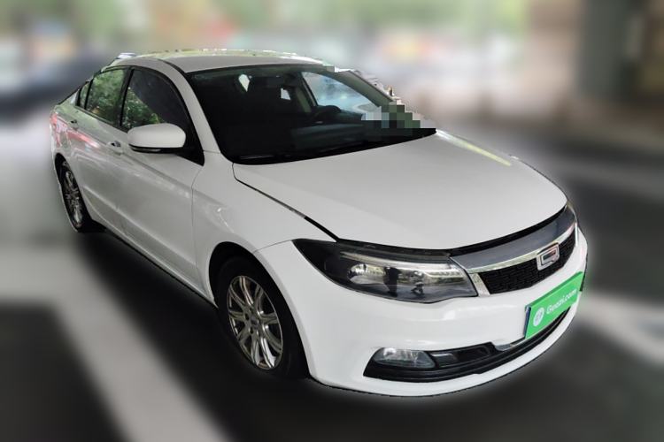 Used Qoros 3 2018 Sedan 1.6L Automatic Leading Model Front Right 45 Deg