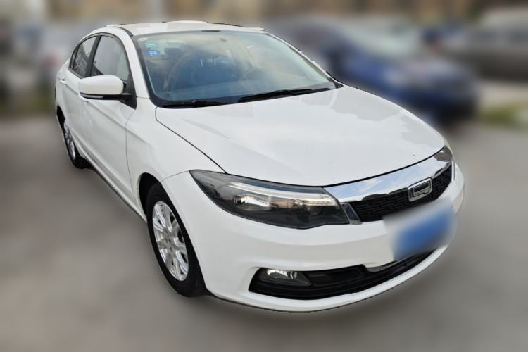 Used Qoros 3 2018 Sedan 1.6L Automatic Leading Model Front Right 45 Deg