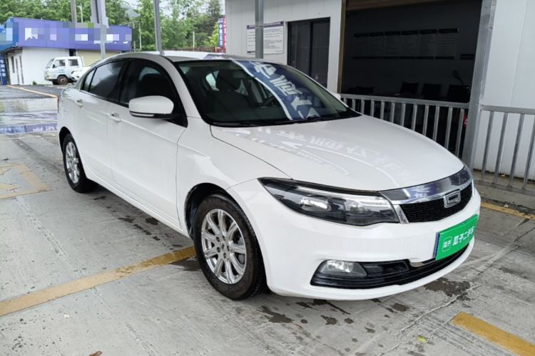 Used Qoros 3 2018 Sedan 1.6L Automatic Leading Model Front Right 45 Deg