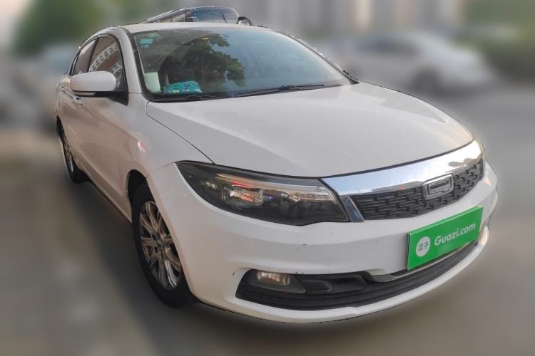 Used Qoros 3 2018 Sedan 1.6L Automatic Leading Model Front Right 45 Deg