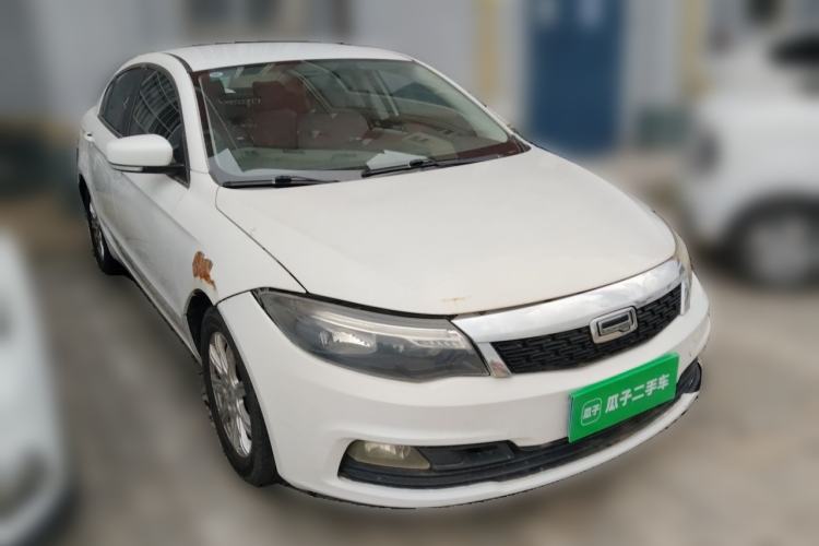 Used Qoros 3 2018 Sedan 1.6L Automatic Leading Model Front Right 45 Deg