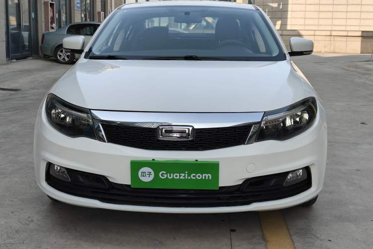 Used Qoros 3 2018 Sedan 1.6L Automatic Leading Model Front