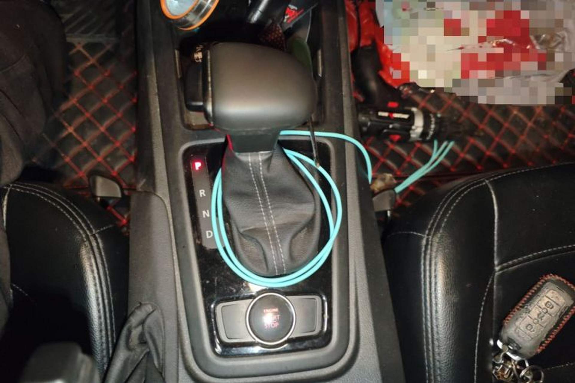 Used Qoros 3 2018 Sedan 1.6L Automatic Luxury Model Gear Lever