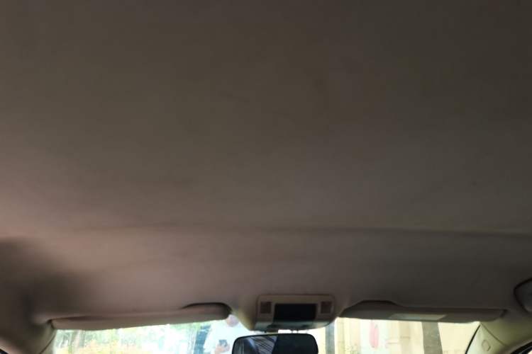 Used Qoros 3 2018 Sedan 1.6L Automatic Leading Model Headliner