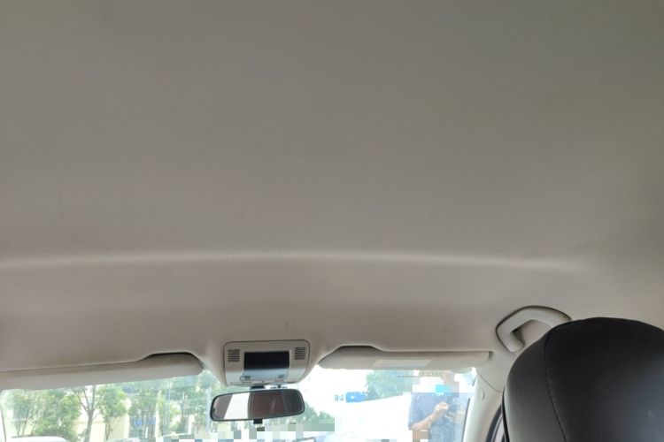Used Qoros 3 2018 Sedan 1.6L Automatic Leading Model Headliner